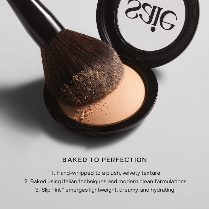Saie  Slip Tint™ Undetectable Baked Setting Powder